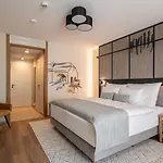 Malom Es Kacsa Boutique Hotel 4*