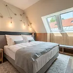 Malom Es Kacsa Boutique Hotel 4*