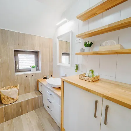Malom Es Kacsa Boutique Hotel 4*
