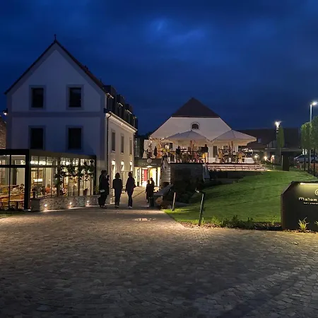 Malom Es Kacsa Boutique Hotel Tata