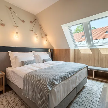 Malom Es Kacsa Boutique Hotel 4*