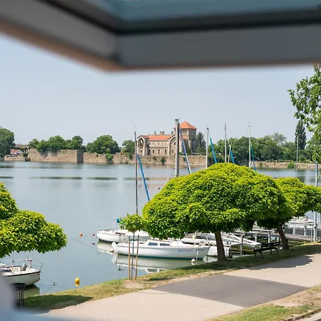 Hotel Malom Es Kacsa Boutique 4*