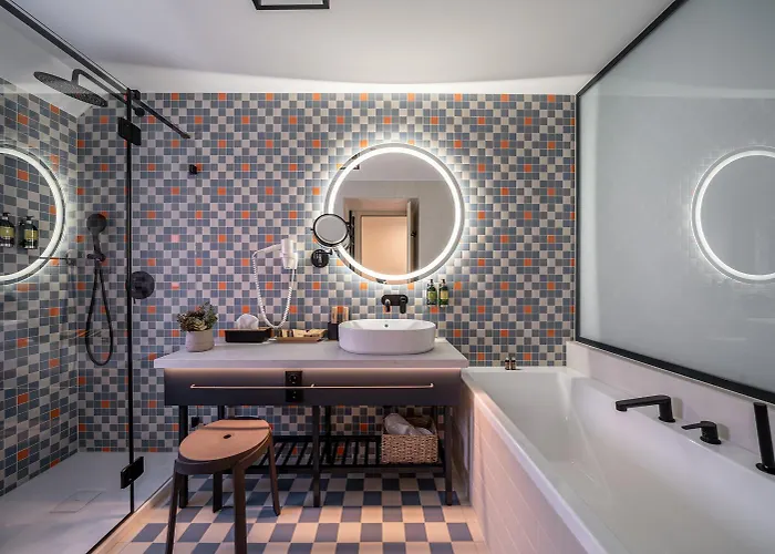 Malom Es Kacsa Boutique 4*